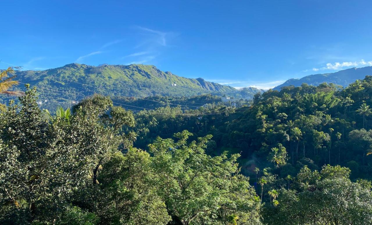 Munnar Bnb Bed and Breakfast Buitenkant foto