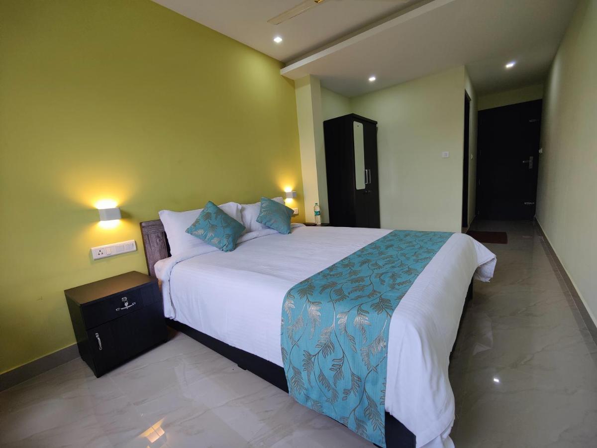 Munnar Bnb Bed and Breakfast Buitenkant foto