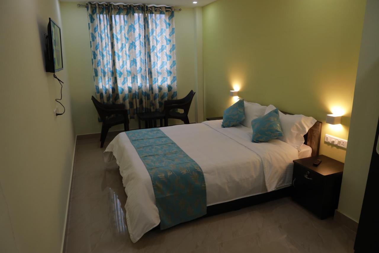 Munnar Bnb Bed and Breakfast Buitenkant foto